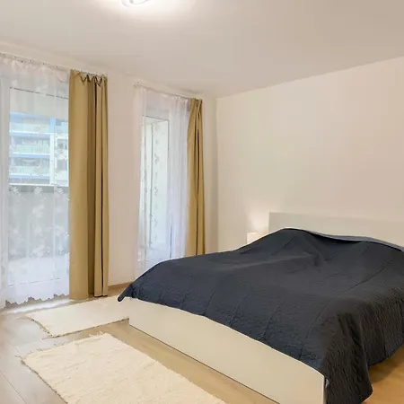 Apartament Danube River Flat With Balcony,free Garage