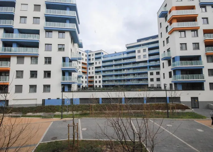 Danube River Flat With Balcony,free Garage
